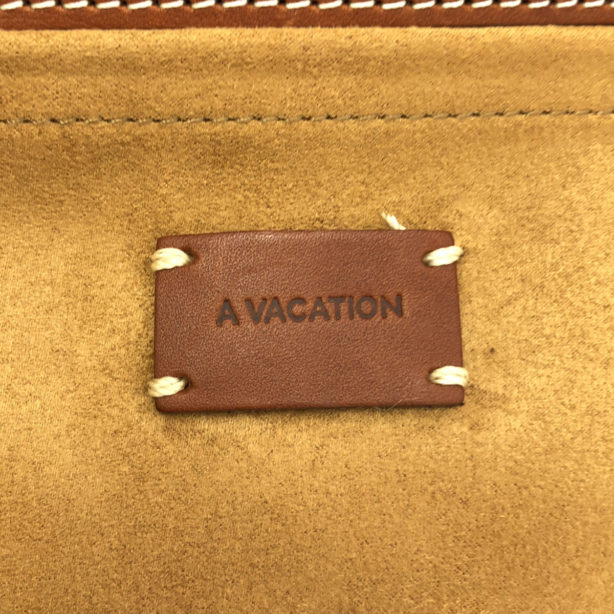 假期 | TANK 8019 佩斯利印花手提包 |