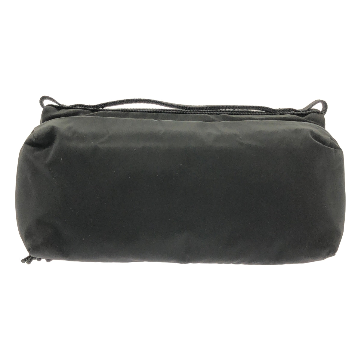 REGULATION Yohji Yamamoto / レギュレーションヨウジヤマモト | 2025AW | × Topologie / トポロジー TECH SATEEN BOTTLE SACOCHE / ロゴ ショルダーバッグ |