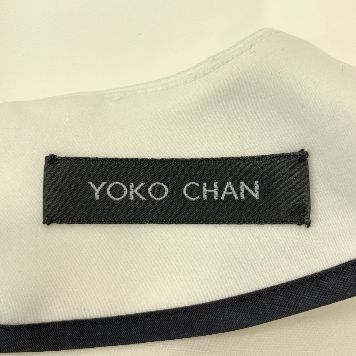 YOKO CHAN / 요코찬 | 새틴 프렌치 슬리브 블라우스 | 36 | 화이트 | 여성