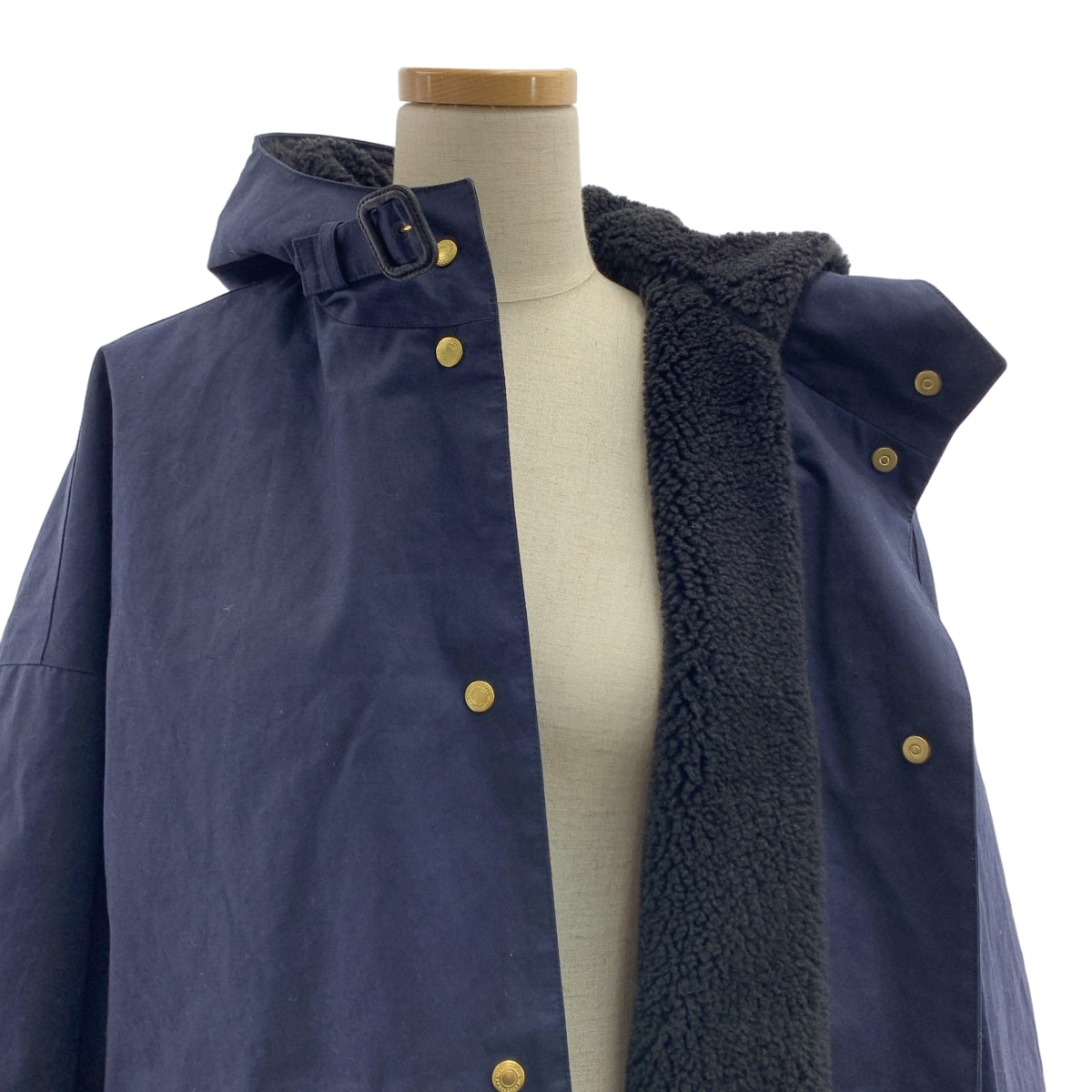 [狀況極佳] 傳統風衣 | Storm Seal Dudley 連帽皮草大衣（含可拆卸內襯）| 尺寸 34 | 海軍藍 | 女款