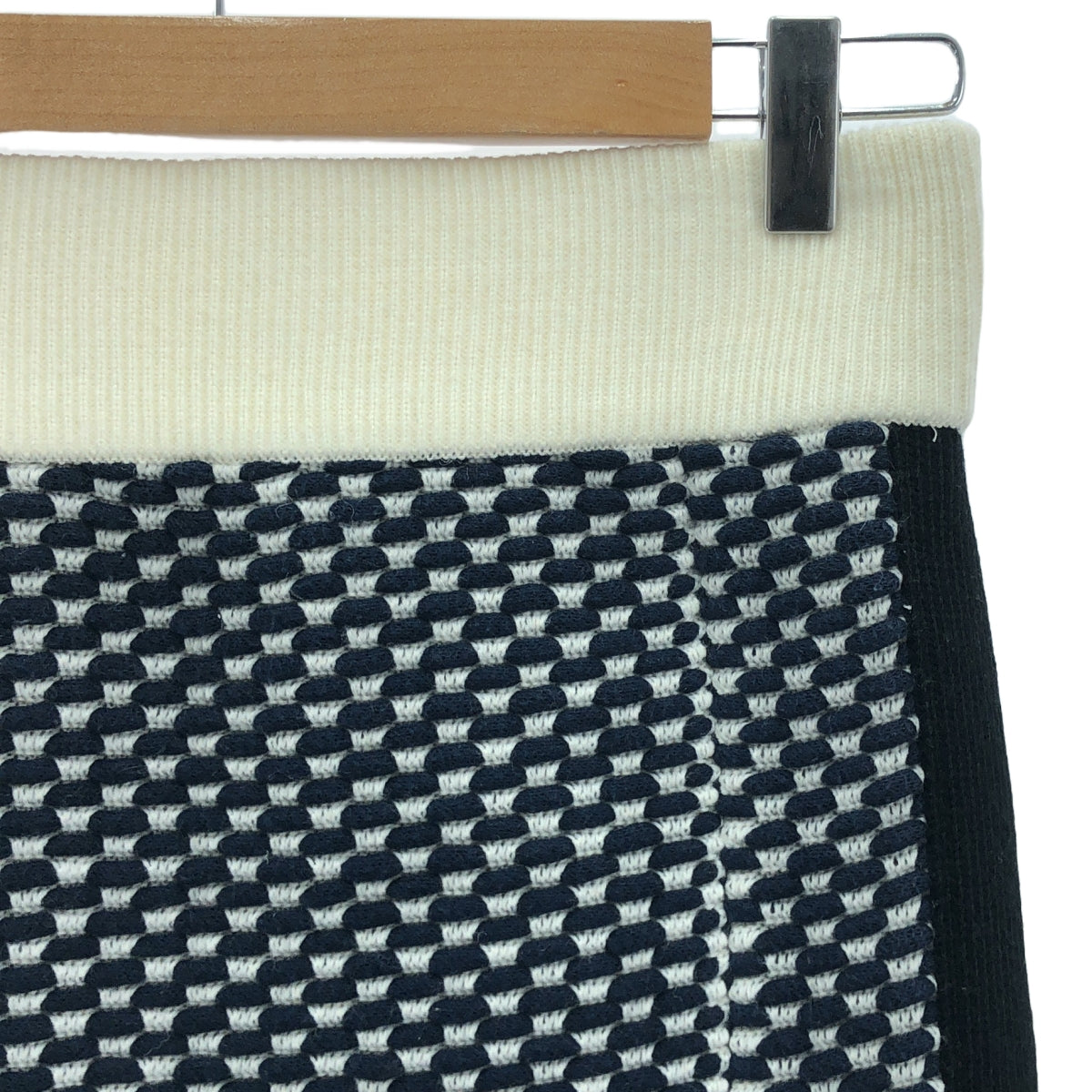sacai luck / Sacai Luck | Side Line Slit Knit Skirt | 2 | Women's