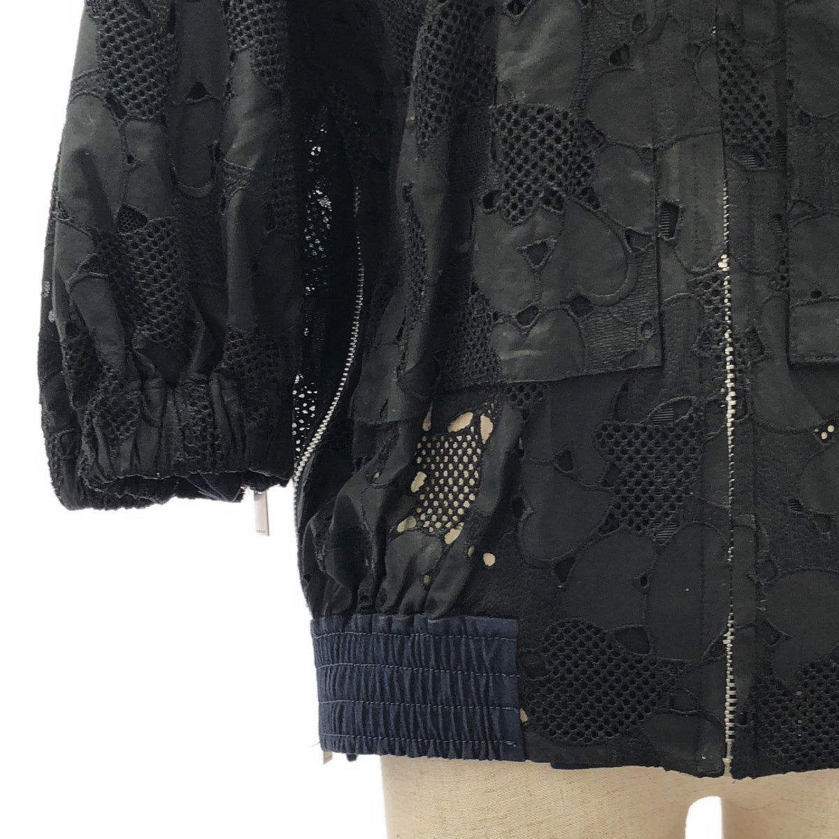 sacai | 泡泡袖雙拉鍊蕾絲外套 | 尺寸 2 | 海軍藍/黑色 | 女款