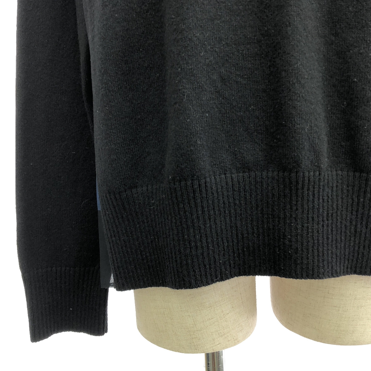 sacai / 사카이 | 백 플리츠 격자 무늬 다른 소재 풀오버 니트 | 3 | 블랙 / 그레이 / 블랙 |