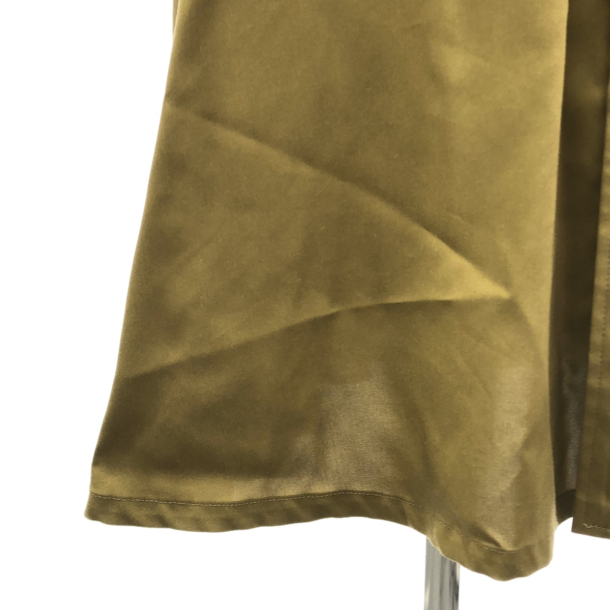 [狀況極佳] HYKE | 人造絲混紡多層領連身裙 | 尺寸 1 | 卡其色 | 女款