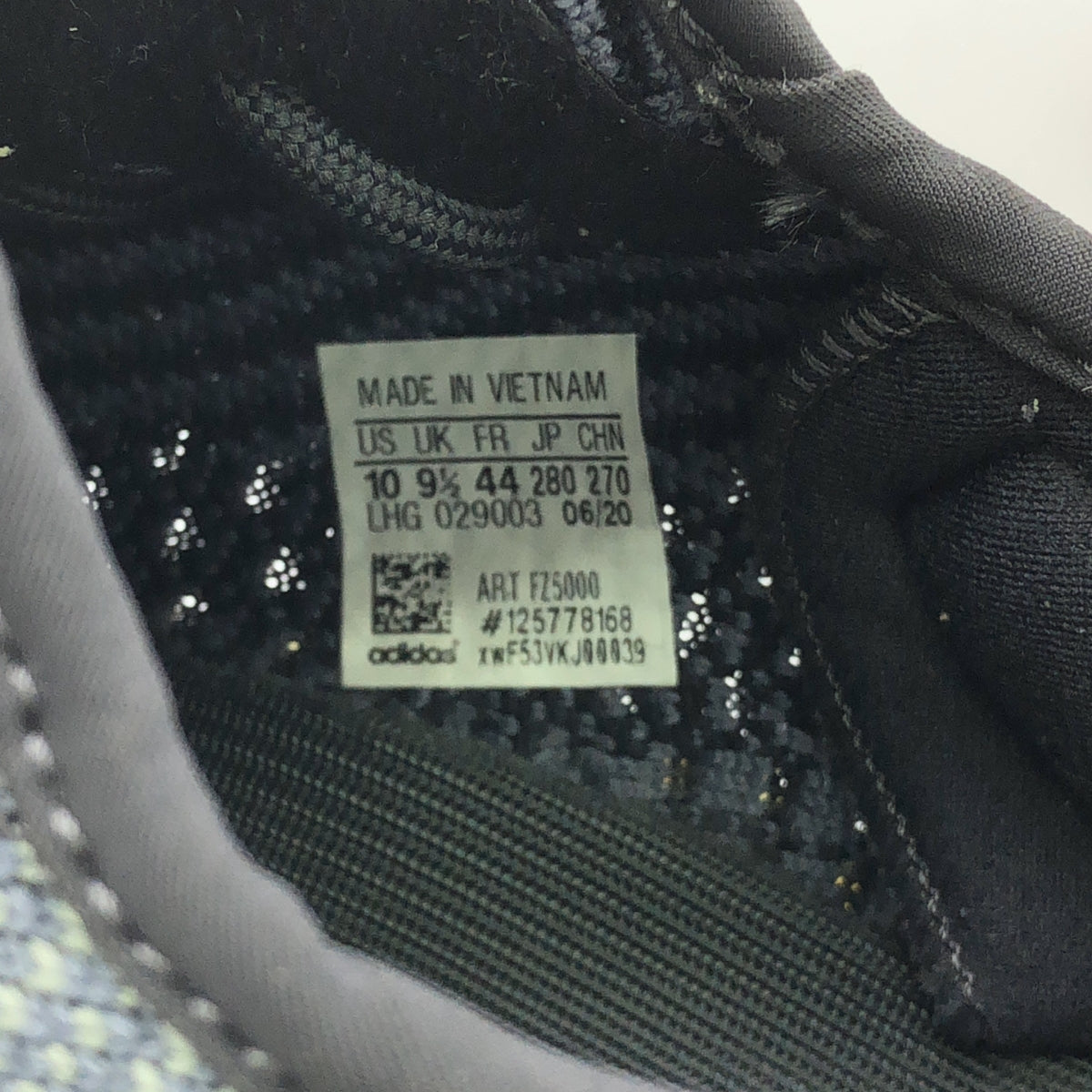 adidas / アディダス | 2020 | YEEZY BOOST 350 V2 CARBON イージーブースト350 カーボン スニーカー | 28 | ブラック / グレー | メンズ