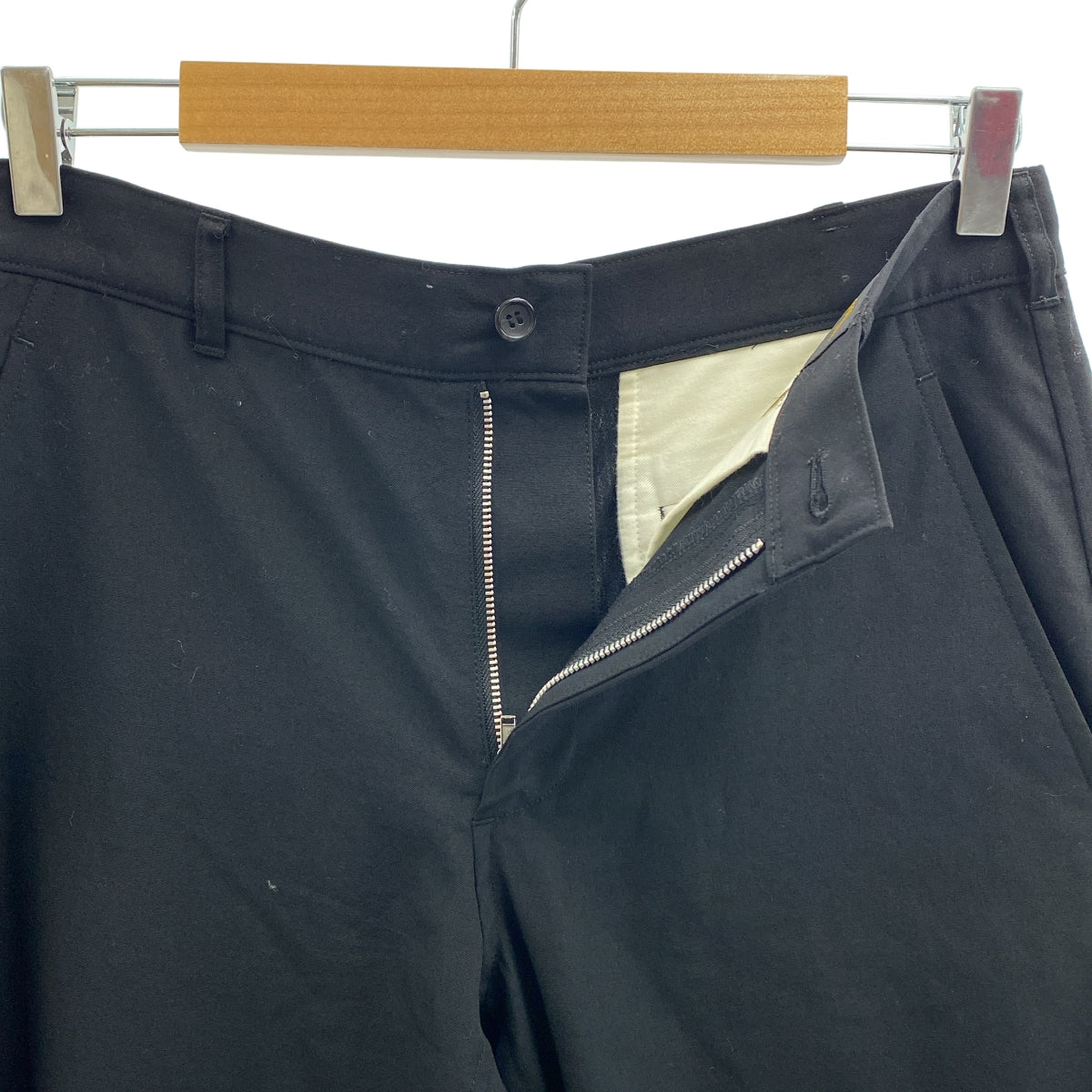 [狀況極佳] COMME des GARÇONS | 2015 秋冬 | 羊毛貼佈休閒褲 | S碼 | 黑色 | 女款