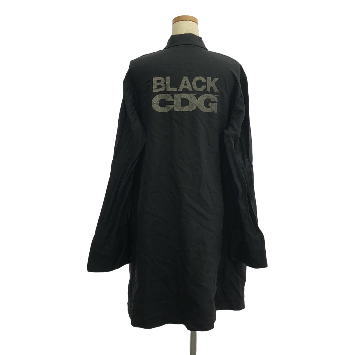 BLACK COMME des GARCONS / ブラックコムデギャルソン | 2015SS | ポリエステル 縮絨 CDGバックロゴ チャイナ ロングジャケット コート | L | ブラック | メンズ