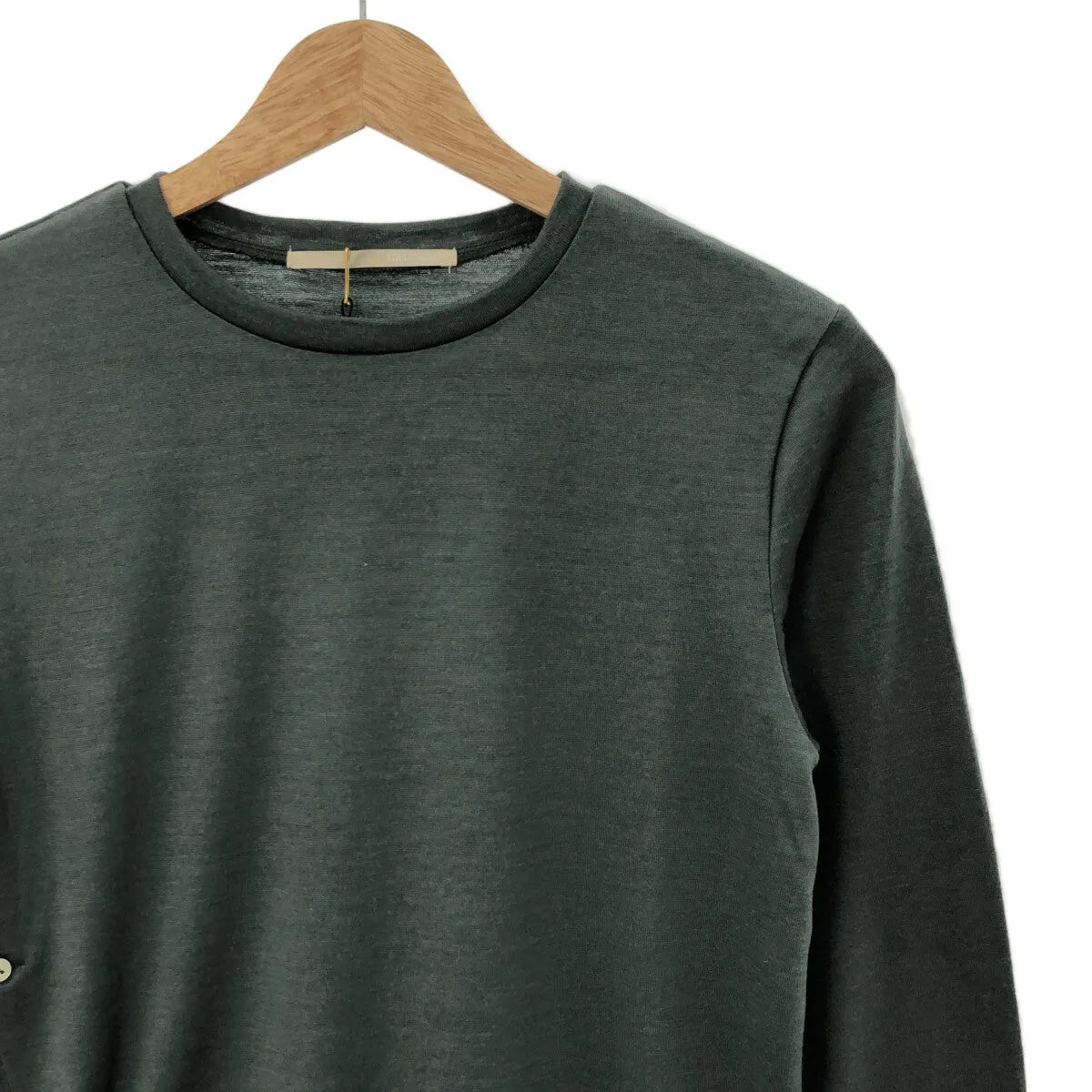 【新品】  Little $uzie / リトルスージー | 2023AW | Wool Jersey Button-up Drape Top ウールドレープカットソー | One | Forest | レディース