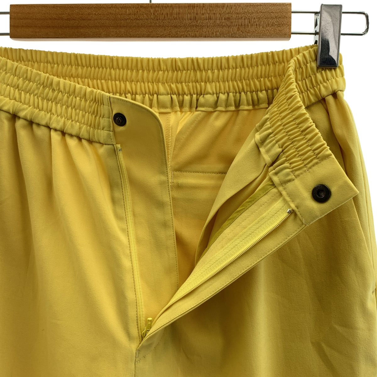 HYKE / ハイク | 2020AW | STRETCH TAPERED PANTS / ロゴボタン ストレッチ ウエストゴム イージー パンツ | 1 | レディース