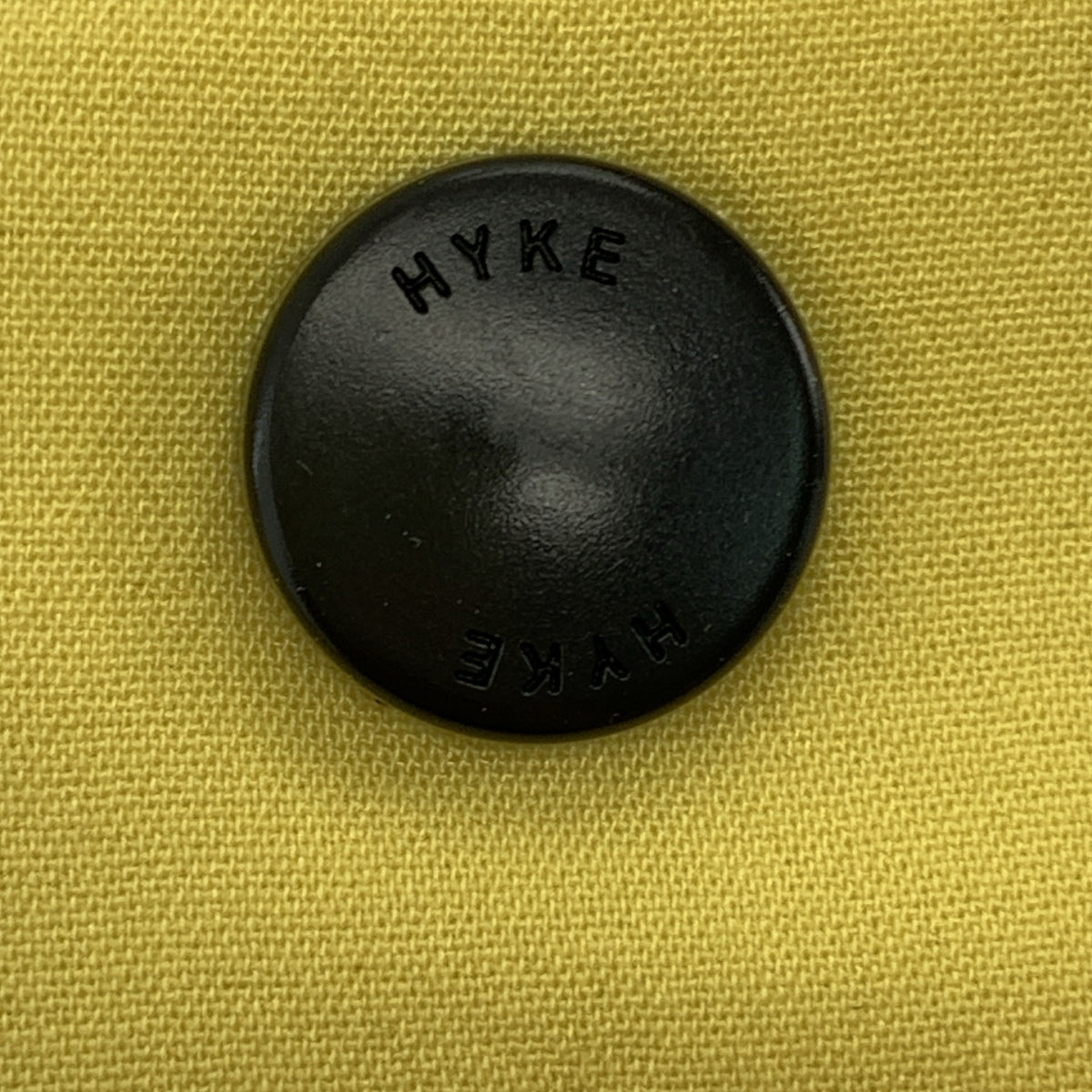 HYKE | 2020 秋冬 | 彈性錐形褲 | 標誌紐扣彈性鬆緊腰休閒褲 | 尺寸 1 | 女款