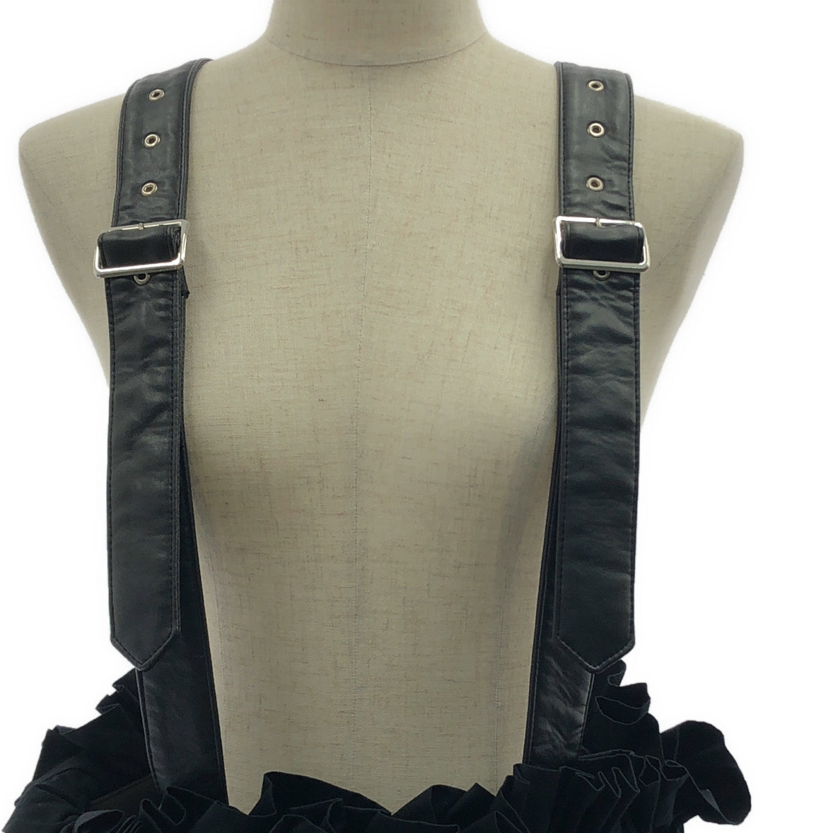 [品相良好] n​​oir kei ninomiya / Noir Kei Ninomiya | 2020春夏 | 不同材質切換仿皮褶皺寬鬆吊帶裙連身裙 | M | 黑色 | 女款