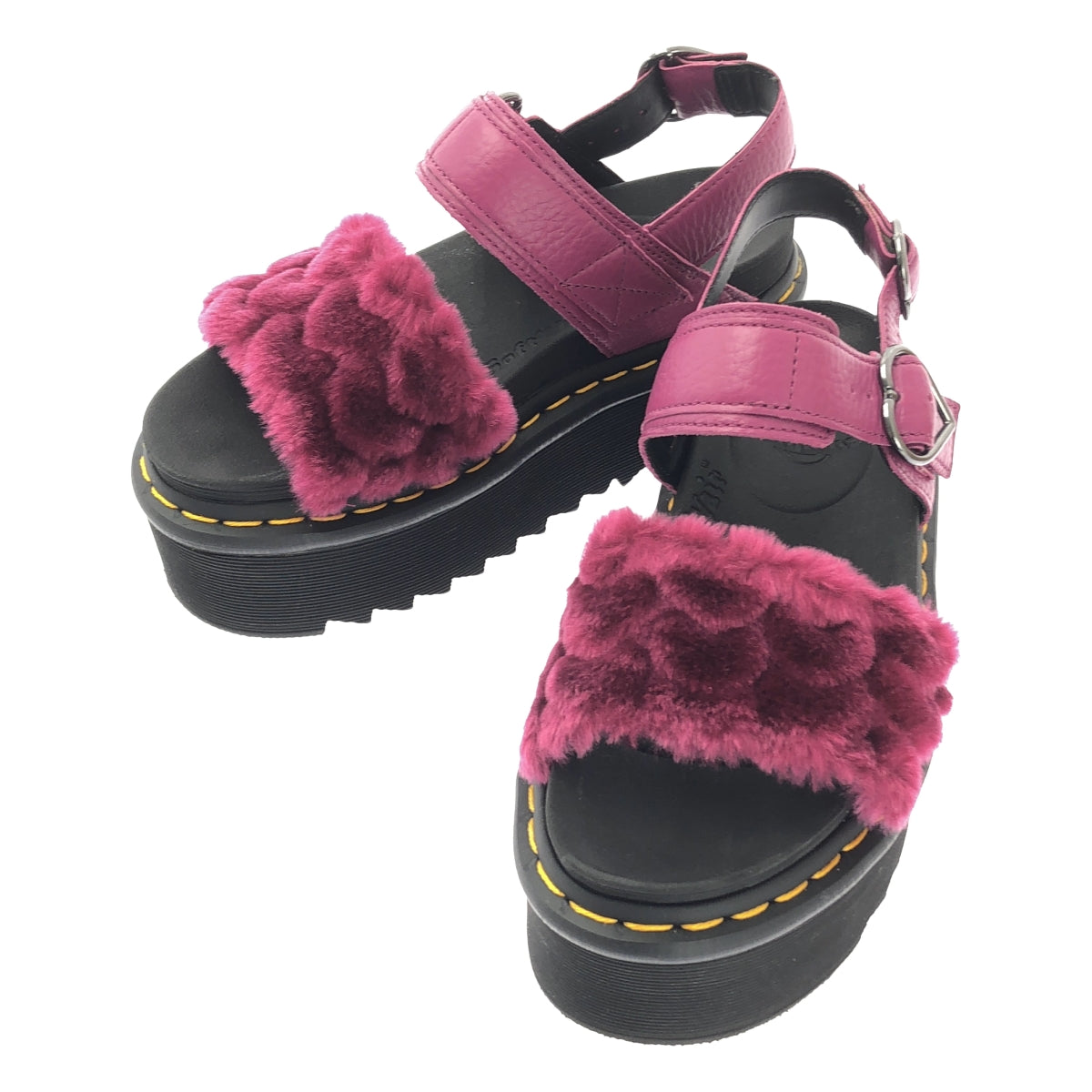 [狀況極佳] Dr. Martens | VOSS QUAD FLUFFY 心型圖案厚底涼鞋 | 英國尺寸 3 | 黑色/粉紅色 | 女款