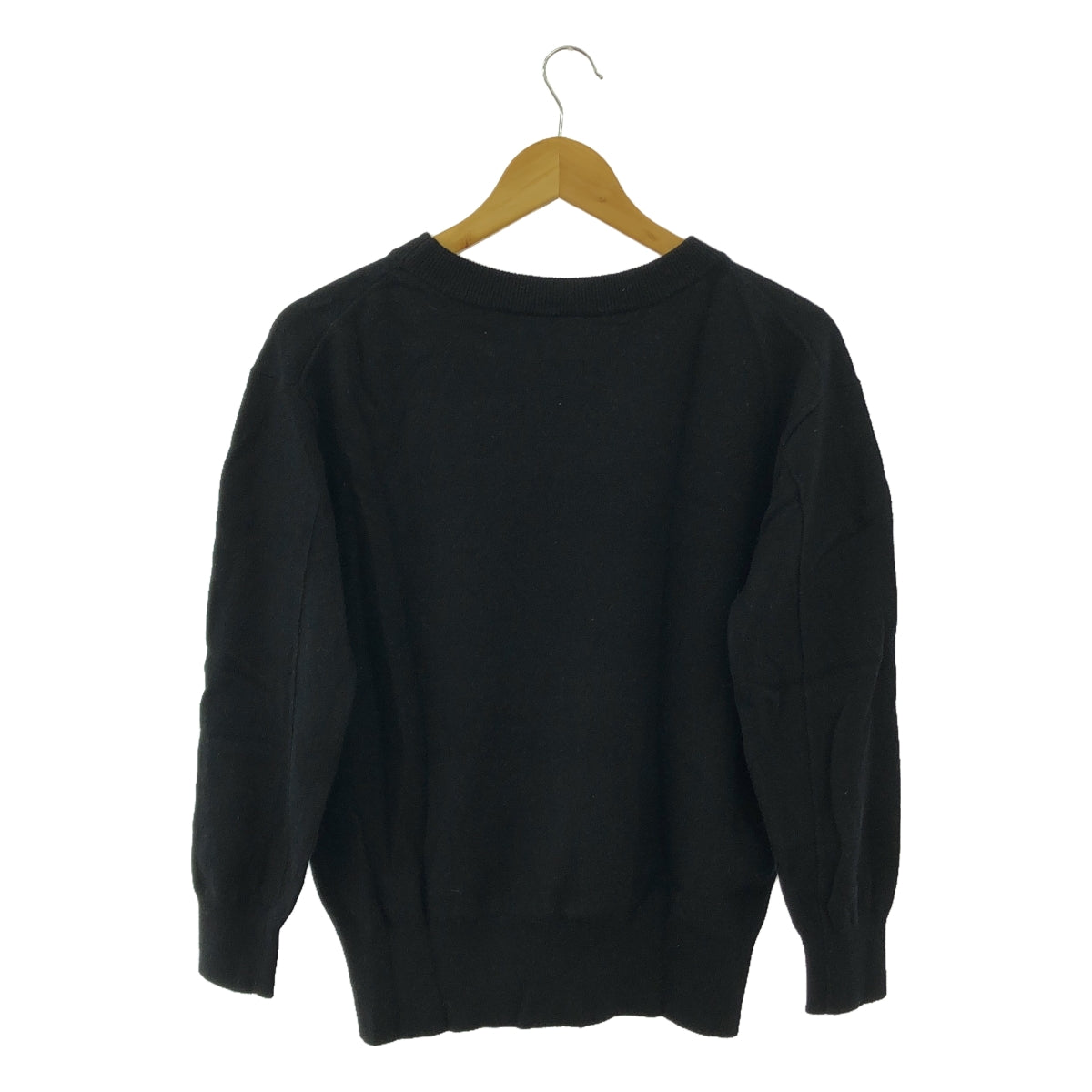 一塵不染 | ESSENCE 標誌針織 | F |黑色 |女性的