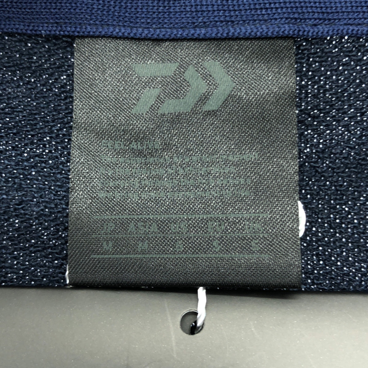 【미품】 DAIWA PIER39 / 다이와 피어 서틴 나인 | 2024SS | TECH SWEAT HOODIE 테크 스웨트 후디 파커 | M | 네이비 |