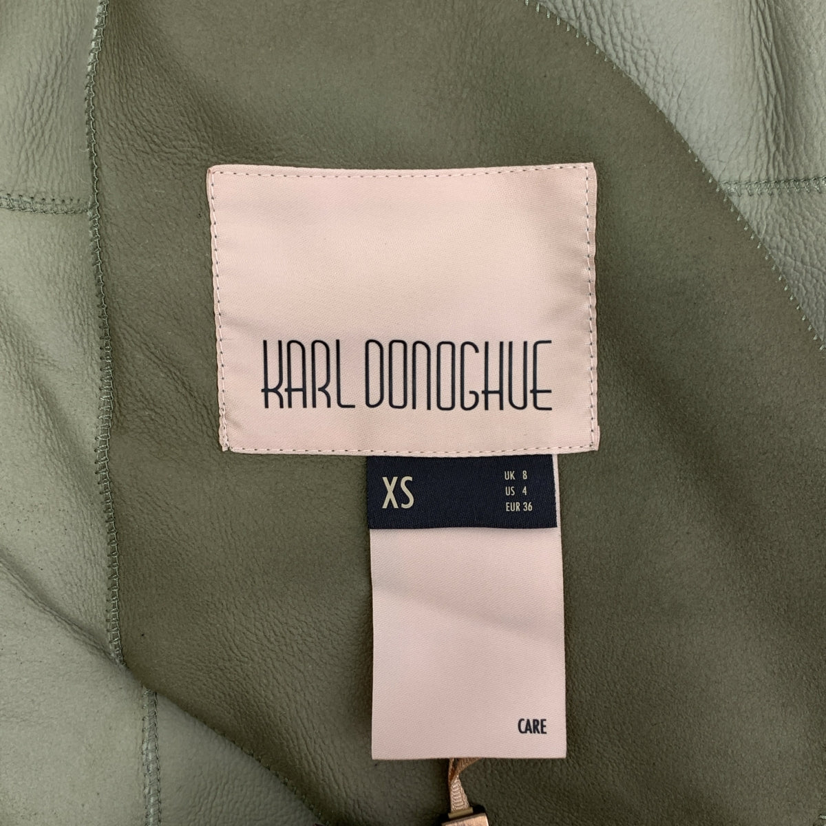 KARL DONOGHUE / 칼드 노휴 | 람무튼 베스트 | XS | 여성