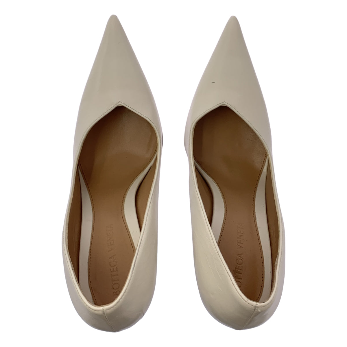 [狀況極佳] BOTTEGA VENETA | 皮革尖頭鞋 | 尺寸 35 | 白色 | 女款