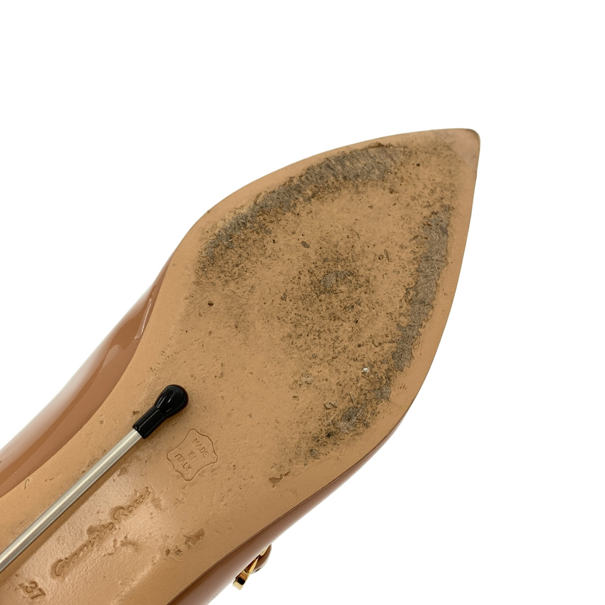 Gianvito Rossi | 漆皮尖頭平底鞋 | 37碼 | 女款