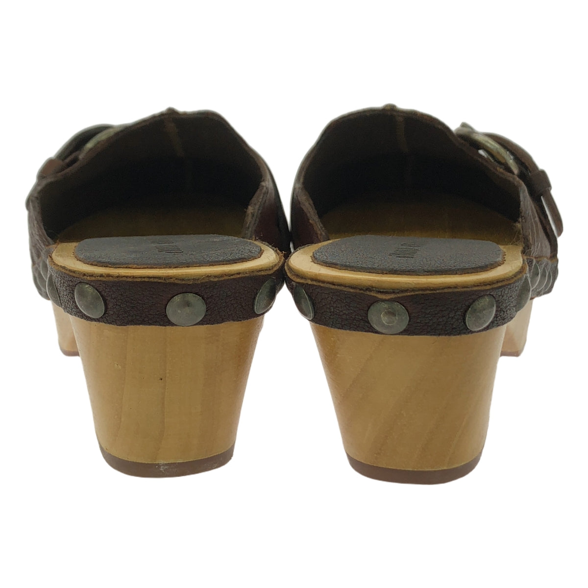 [狀況良好] miu miu | 皮革鉚釘木底木屐涼鞋 | 36 1/2 | 棕色 | 女款