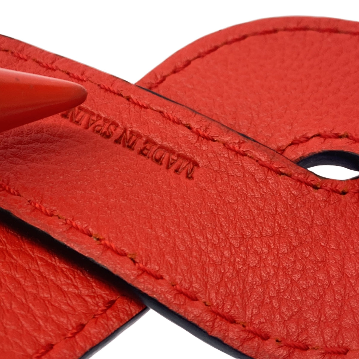 LOEWE / ロエベ | ウェイビー ステッチ ストラップ | レッド