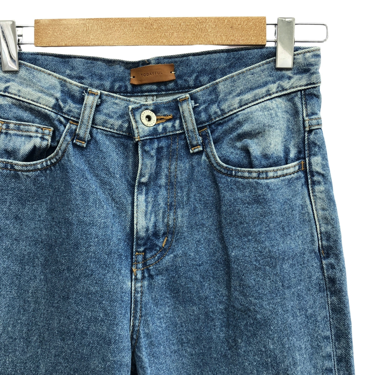 今日 | AMBER 的捲起牛仔褲 | 24 |靛藍 |女性的