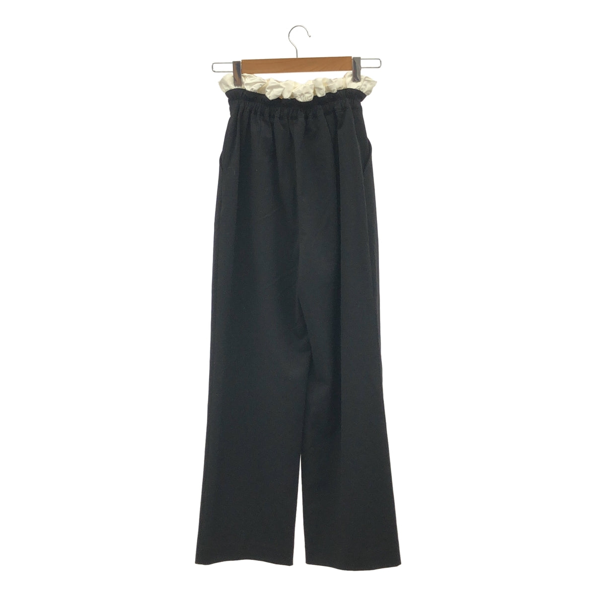 HIAND / ハイアンド | Frill Tac Pants / レイヤード タック スラックス パンツ | F |