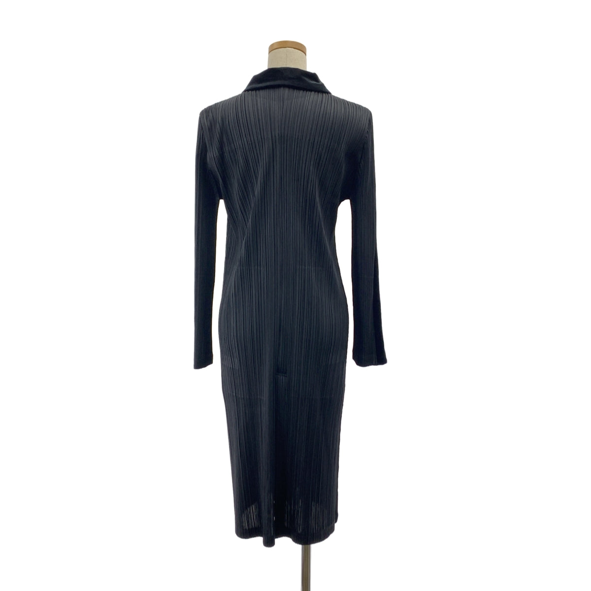 褶襉設計 三宅一生 | 天鵝絨領長外套 | 2碼 | 女款