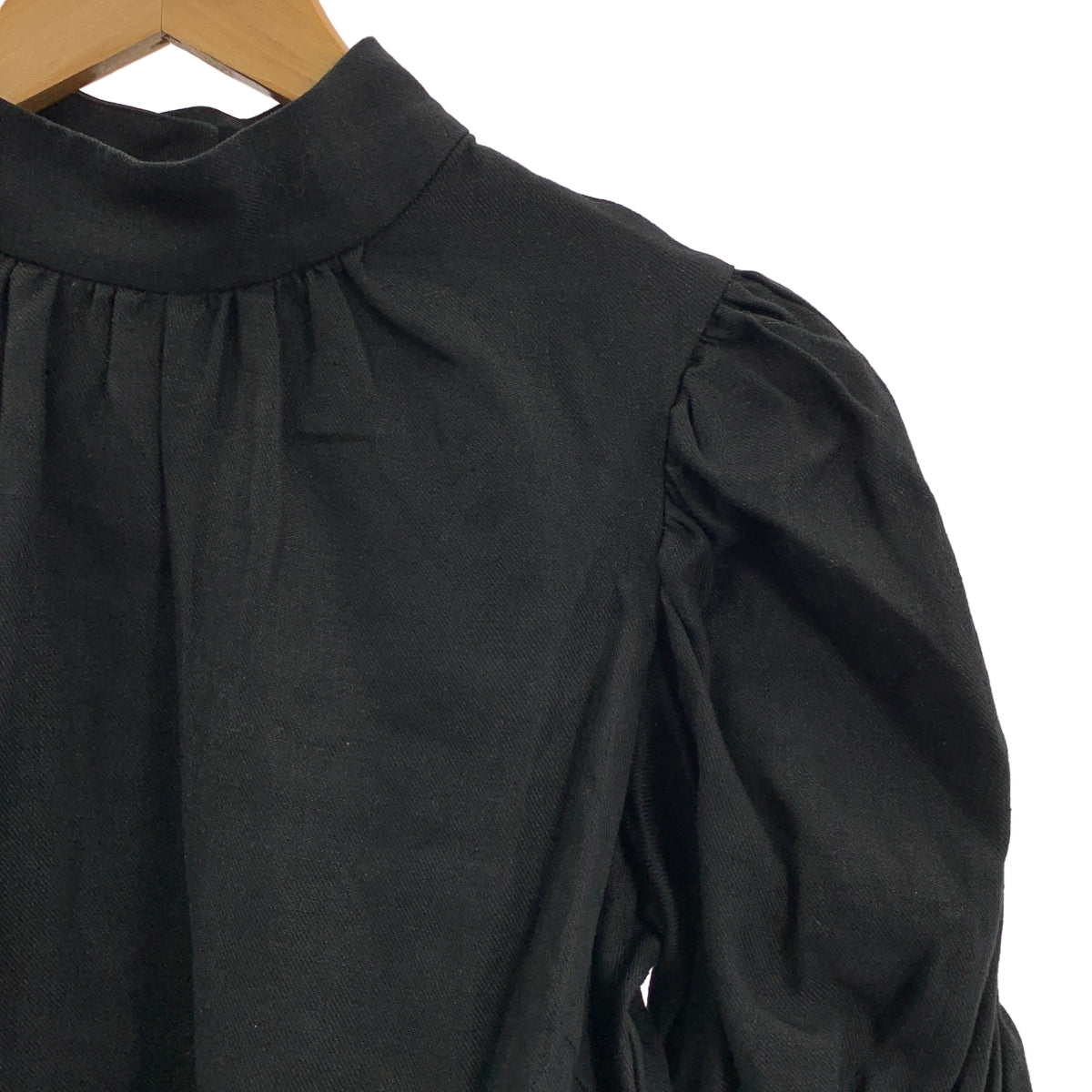 埃里科卡托里 |亞麻泡泡袖襯衫| SHOPBOP尺寸 F |黑色|女性的