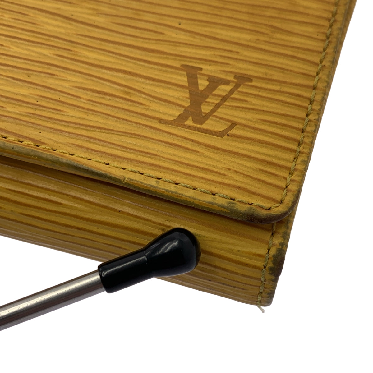 Louis Vuitton / ルイヴィトン | エピ ポルトモネ・ビエ・トレゾール L字ジップ 二つ折り財布 レザー ウォレット | イエロー | レディース