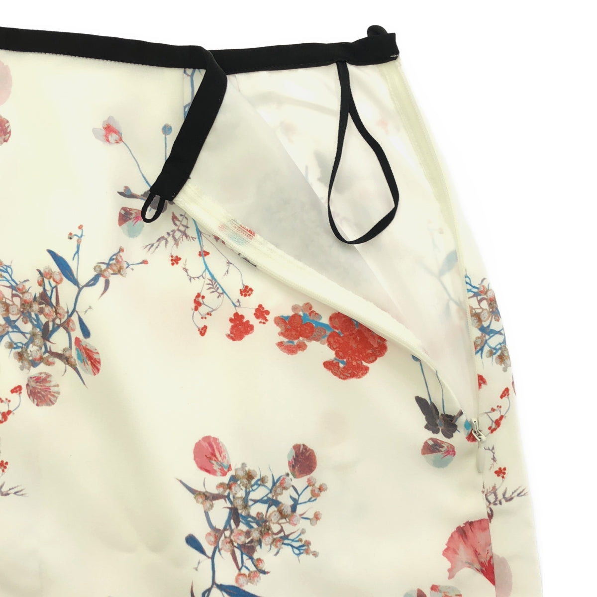 Mame Kurogouchi / マメクロゴウチ | Flower Printed skirt バックスリットスカート | 2 | レディース