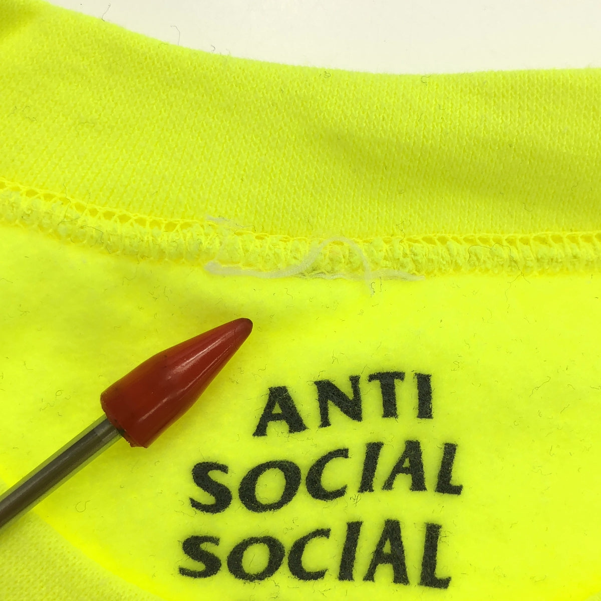 ANTI SOCIAL SOCIAL CLUB / アンチソーシャルソーシャルクラブ | クルーネック スウェット | M | ネオンイエロー | メンズ