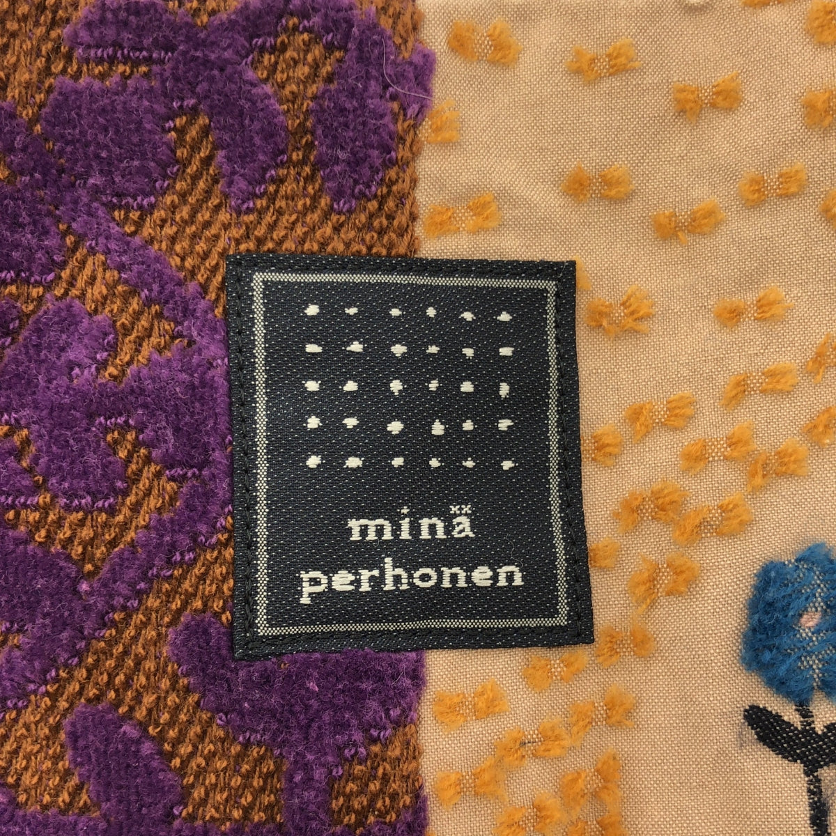 mina perhonen / ミナペルホネン | つづく展限定 図録 刺しゅう パッチワーク トートバッグ |