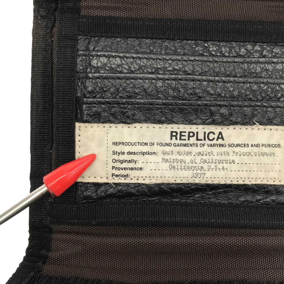 Maison Margiela / メゾンマルジェラ | REPLICA 1977 / レザー ベルクロ コンパクト ウォレット 財布 / ユニセックス |