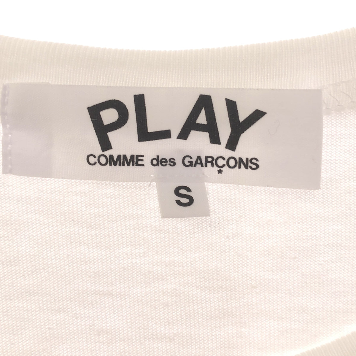 PLAY COMME des GARCONS / 플레이콤 데 갤슨 | AD2023/4 | 블랙 하트 패치 티셔츠 | S | 화이트 | 여성