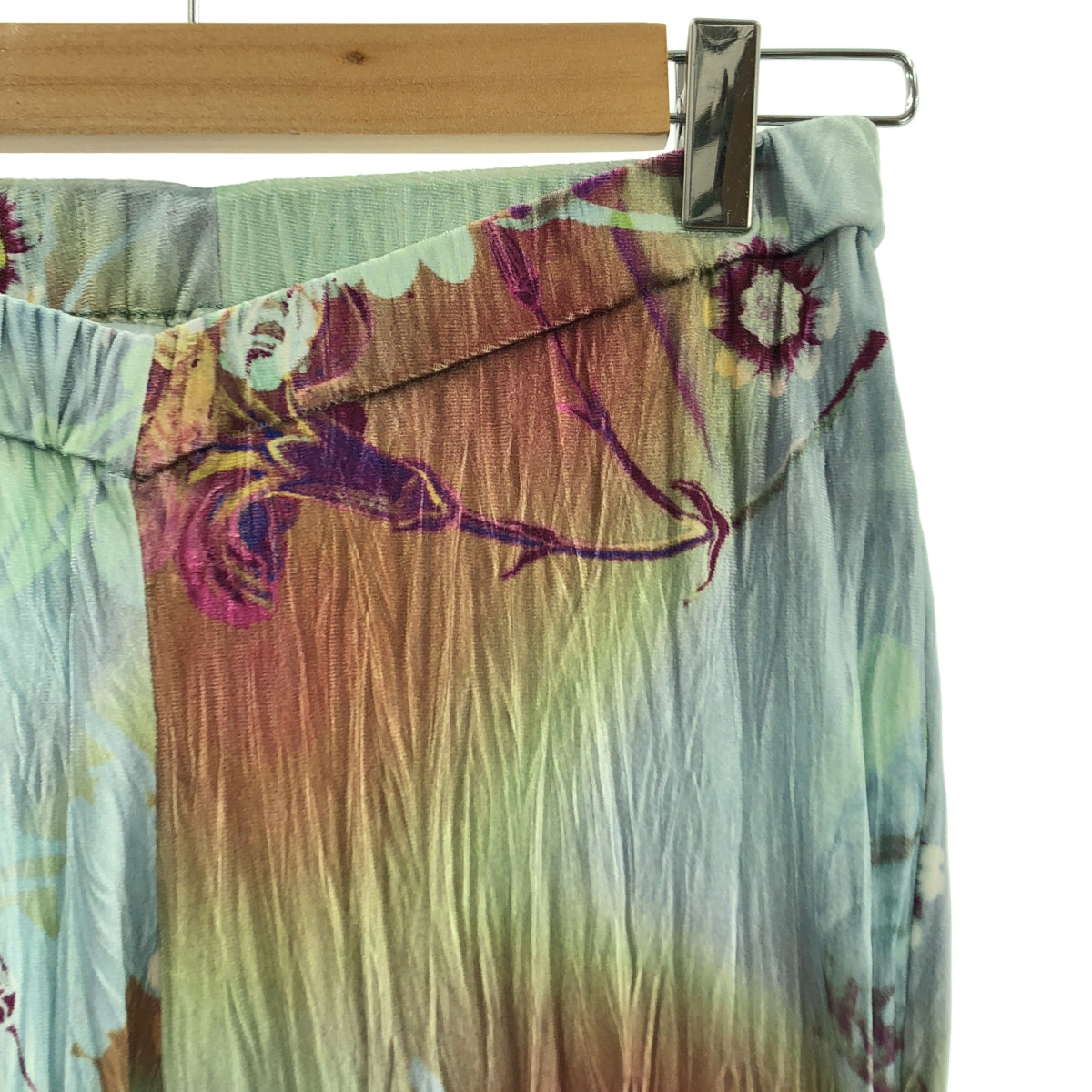 Julia heuer / 율리아 호이어 | 주름 처리 플라워 프린트 플레어 이지 팬츠 | S / M |