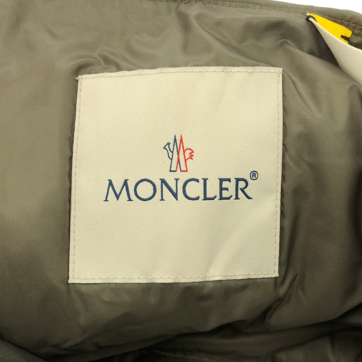 [狀況良好] MONCLER / Moncler | × HYKE / Hike GENIUS 4 MUVERANIS GORE-TEX / Muveranis Gore-Tex 羽絨外套 | 1 |卡其灰|女性的