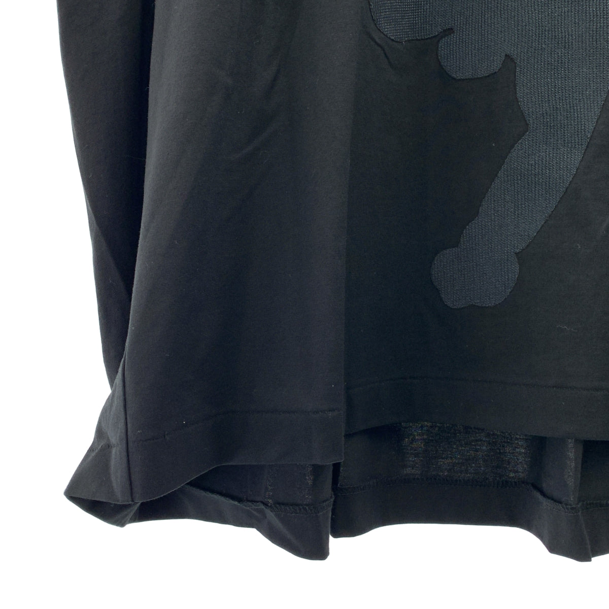 UNDER COVER | 貓咪血月串珠亮片刺繡T卹 | 1碼 | 女款