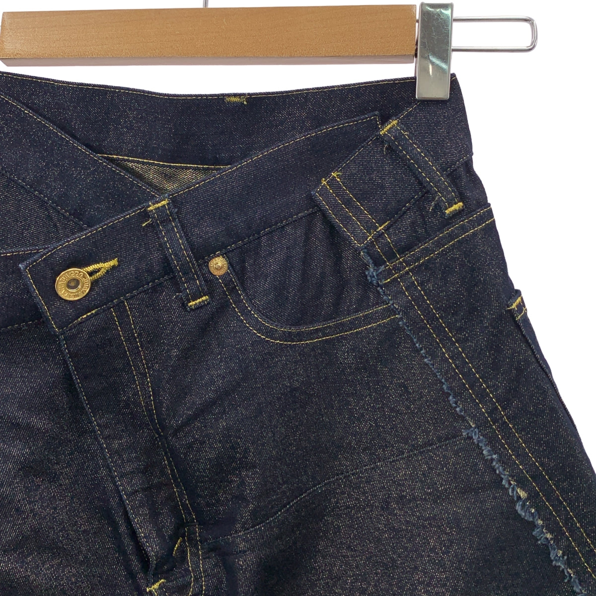 JUNYA WATANABE / 준야 와타나베 | 2022SS | 금실 혼합 샤이니 데님 변형 스커트 | XS | 여성