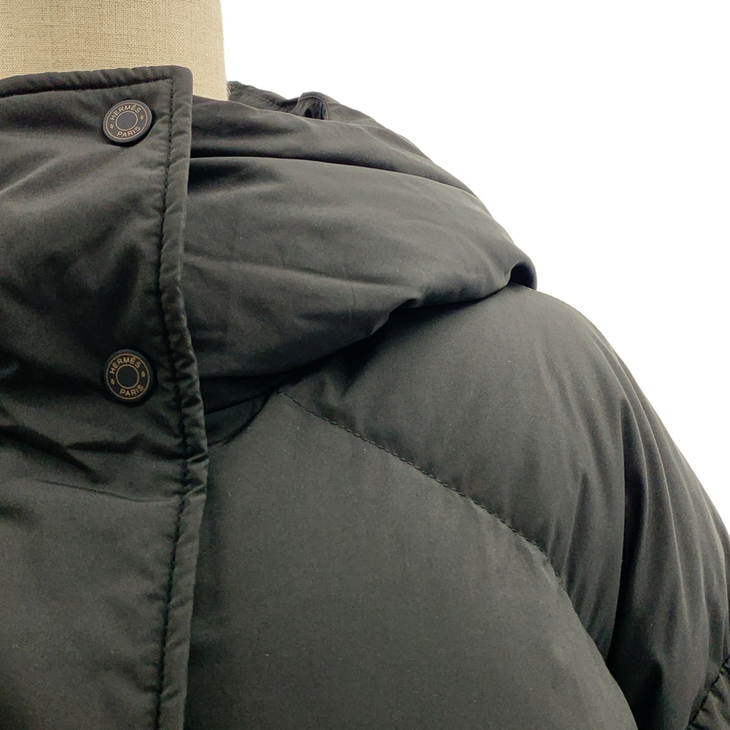 HERMES / 헤르메스 | 2024AW | 세리에 버튼 로고 Zip 드로 스트링 다운 재킷 후디 | 36 | 여성