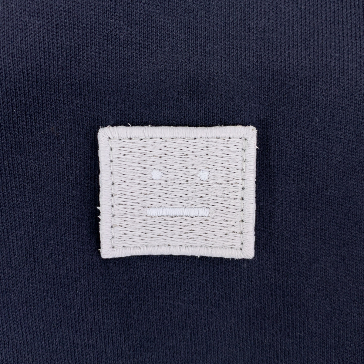 Acne Studios / 여드름 스튜디오 | 페이스 패치 트림 티셔츠 | L | 남성