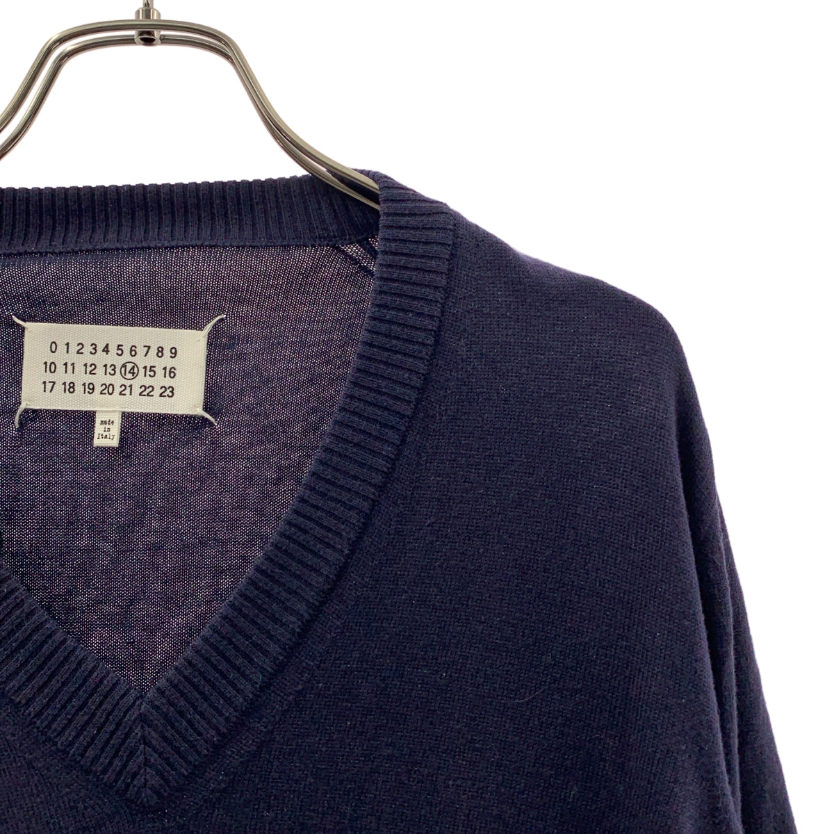 Maison Margiela / 馬丁馬吉拉 | 肘部補丁 V 領針織衫 | M | 海軍藍 | 男款