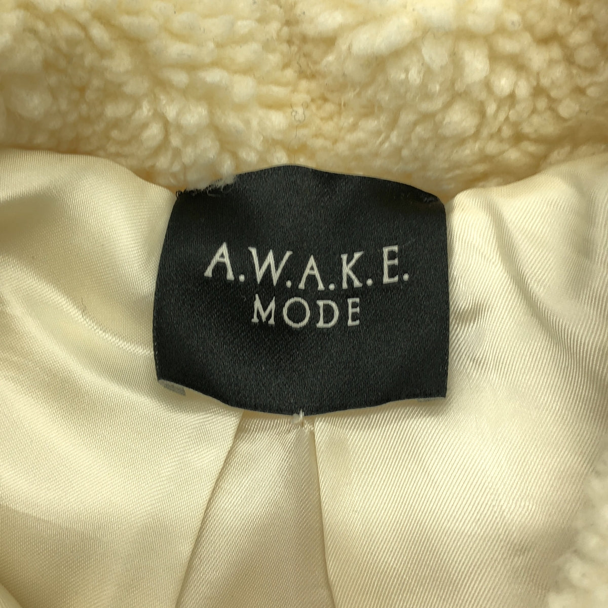AWAKE MODE | 超大號蟒蛇皮大衣 | XS | 象牙色 | 女款