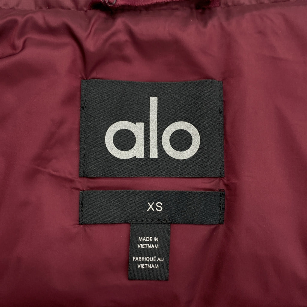 alo / アロー | Cropped Gold Rush Puffer Vest クロップド パファーベスト | XS | レディース