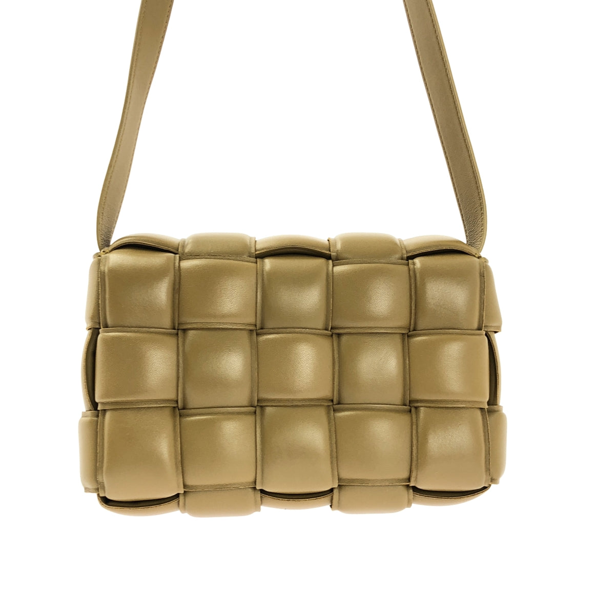 葆蝶家 (Bottega Veneta) Maxi Intrecciato 加墊盒式皮革單肩包 | SHOPBOP