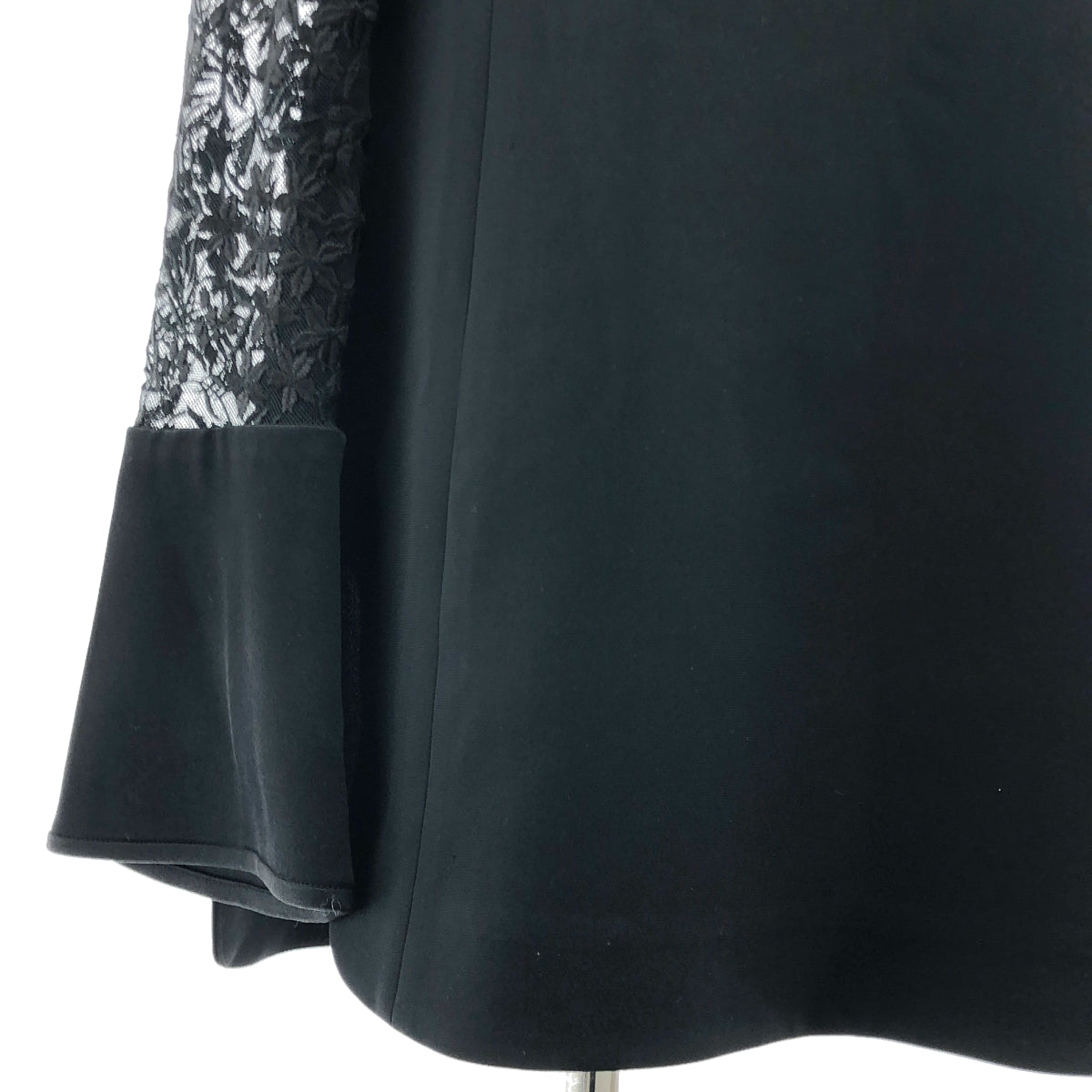 [狀況極佳] Mame Kurogouchi | 碎花蕾絲袖襯衫 | 尺寸 2 | 黑色 | 女款