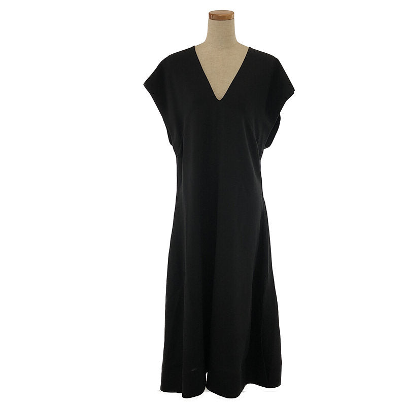 WARDROBE.NYC |絲綢V領無袖連身裙 |加大尺寸 |黑色 |女性的