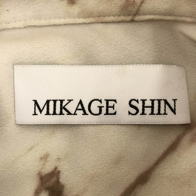 MIKAGE SHIN / ミカゲシン | ベルト付き 総柄 サテン ロング シャツ