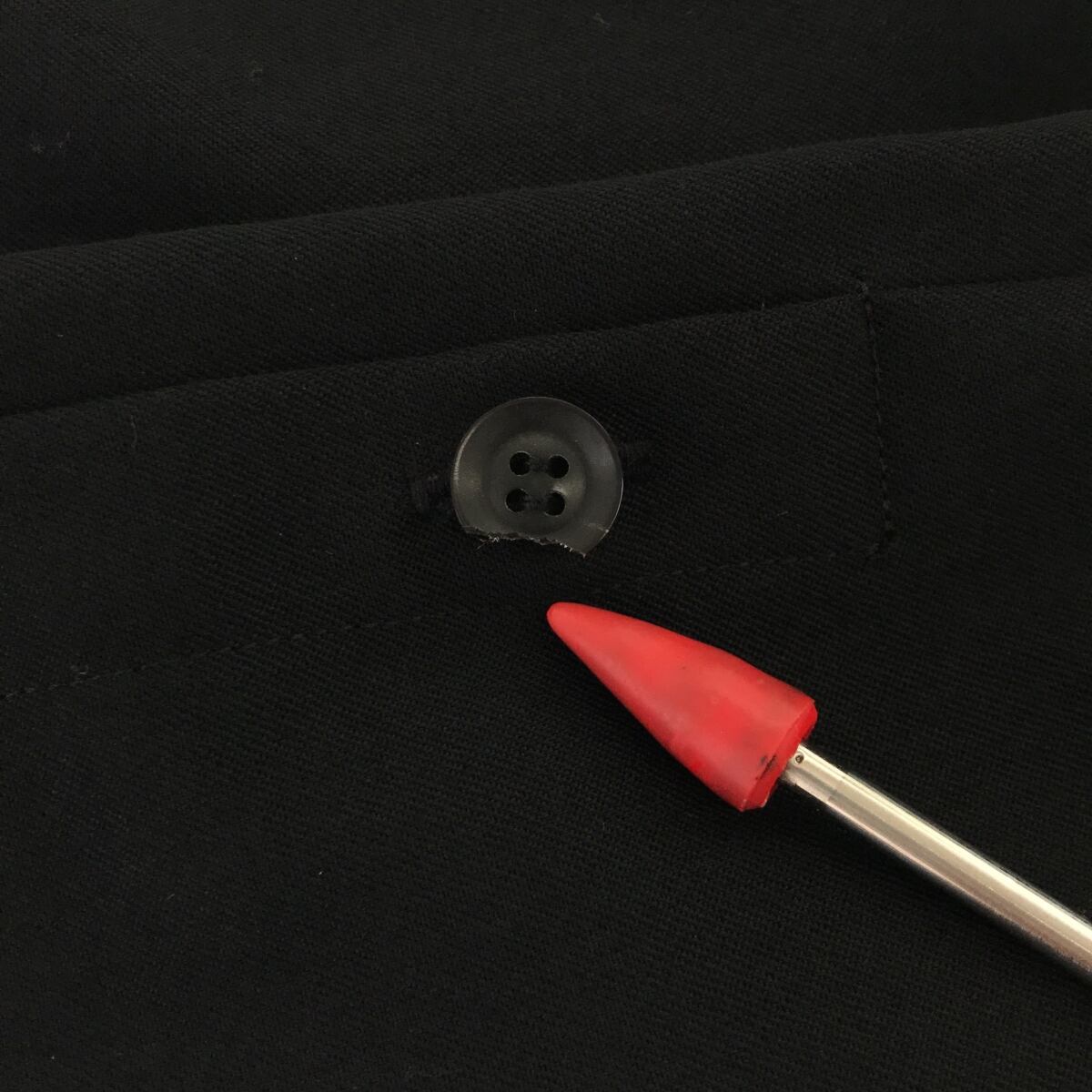 [品相良好] Yohji Yamamoto FEMME |附吊帶、側開衩、調配、寬褲的工裝褲 |黑色 |女性的