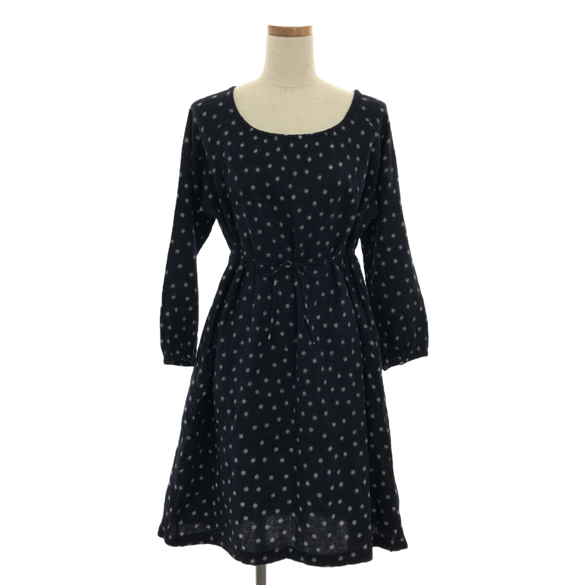 Umii 908 / 바다 908 | 울 도트 드로우 스트링 원피스 | 2 | 네이비 | 여성