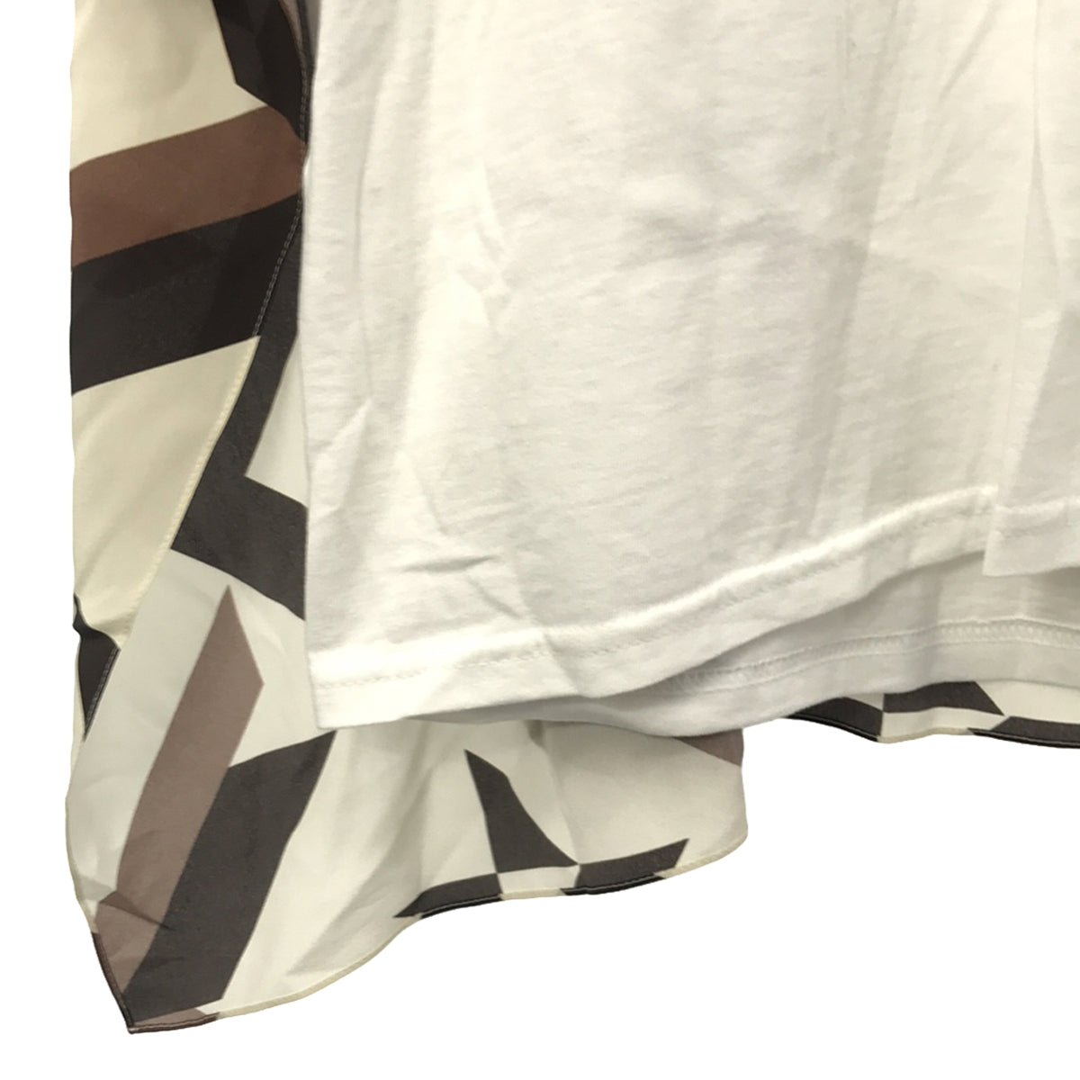 洛克 / 岩石 |對接設計T卹| S |棕色/白色 |女性的