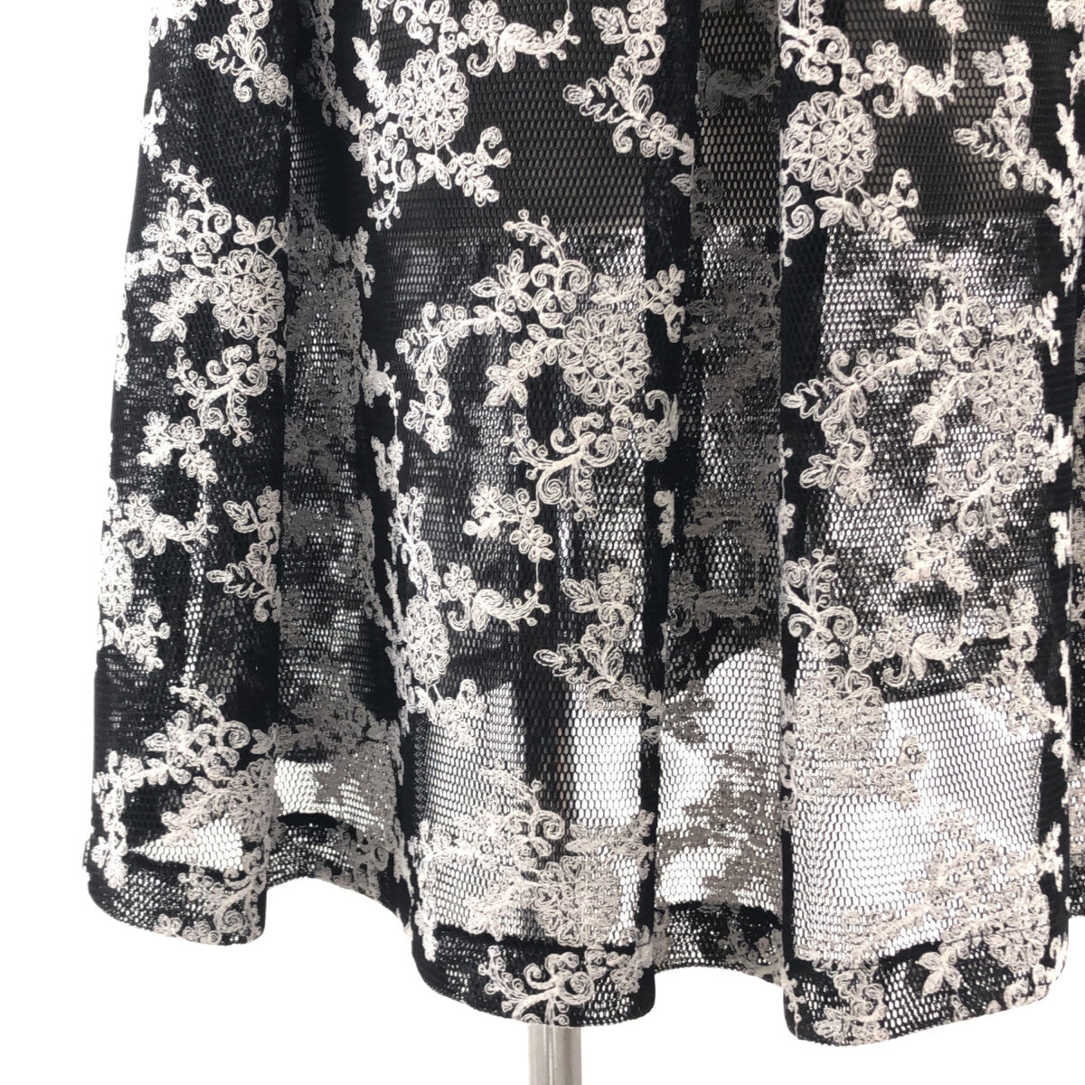 AINEA |花朵設計喇叭裙 | 38 |女性的